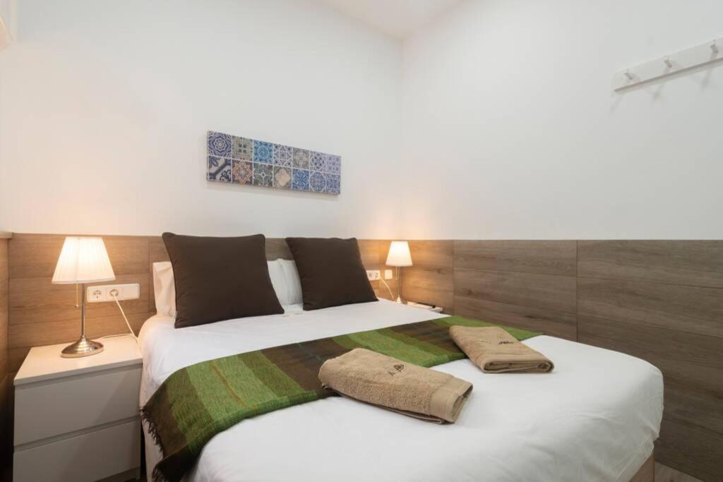 Ferienwohnung Precioso Piso En Paseo De La Bomba Free Parking Granada Exterior foto